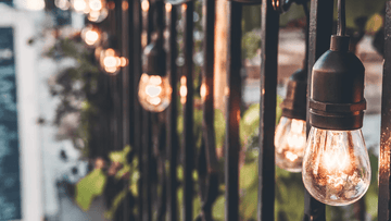 3 Ways to Customize Your Yard Fence