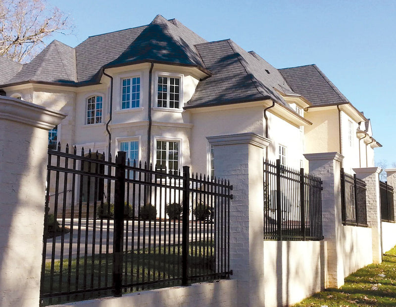 A Fence For a Modern Home