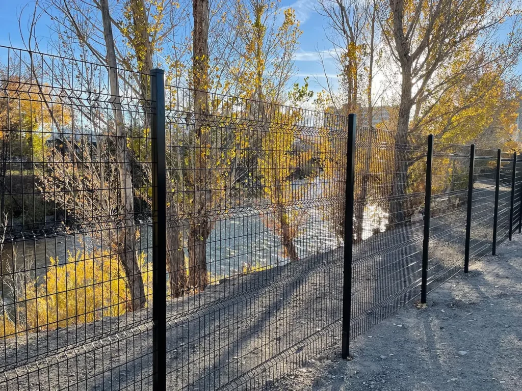 welded wired gate